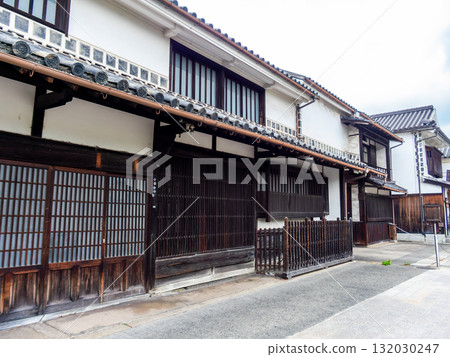 The historically rich and atmospheric streets of Kurashiki Bikan Historical Quarter 132030247
