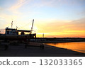 Sunset fishing port 132033365