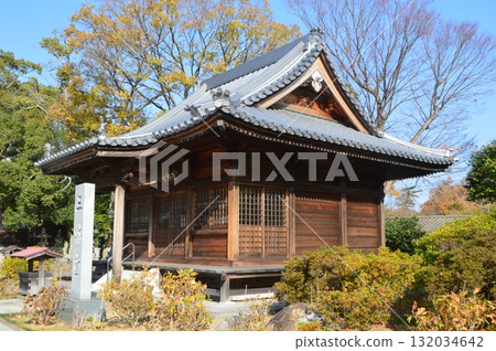 Yashima Temple's "Santaido" (Yashima Higashimachi, Yashimamine, Takamatsu City, Kagawa Prefecture) Yashima Temple's "Santaido" (Yashima Higashimachi, Yashimamine, Takamatsu City, Kagawa Prefecture) 132034642