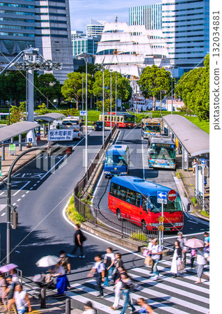 Yokohama cityscape in Japan, including the Nippon Maru with full sails, Sakuragicho Station, Yokohama Air Cabin, and Akaikutsu (red shoes) on the 5th 132034881