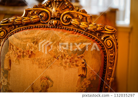 gold chair images 132035297