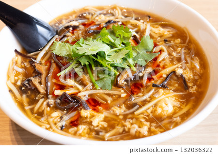 Delicious acid noodles Delicious acid noodles 132036322