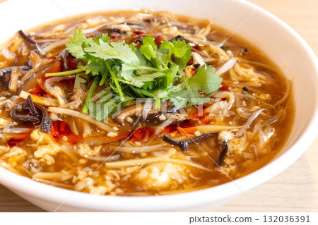 美味的酸麵條 132036391