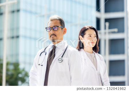 Male and female doctors Male and female doctors 132041982