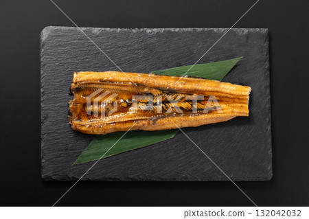 [Domestic] Grilled conger eel 132042032