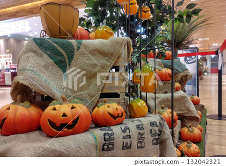 Halloween pumpkin decorations 132042321