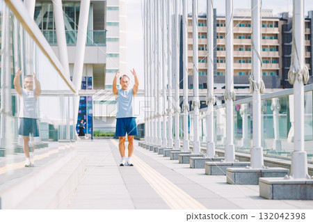 Senior men who jog Senior men who jog 132042398