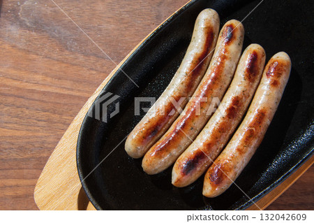 鐵板烤香腸 132042609