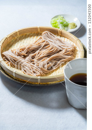 [Food Ingredients] Togakushi soba noodles served on a colander [Nagano Prefecture] 132043500