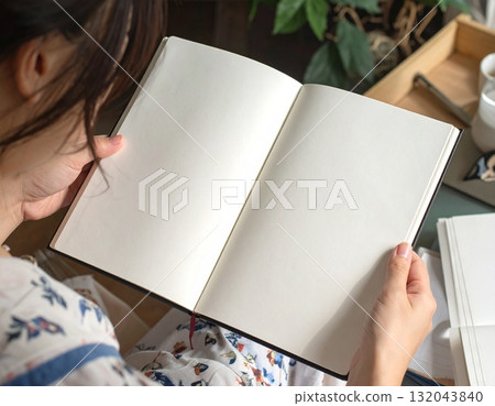 空白筆記本，對角線，AI 產生的素材 132043840