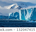 Glacier and iceberg 132047415