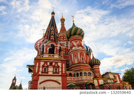 St. Basil's Cathedral on Red Square in Moscow, Russia St. Basil's Cathedral on Red Square in Moscow, Russia 132050640