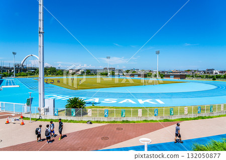 【神奈川縣】藍天白雲下的柳島運動公園 132050877