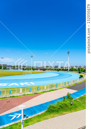 【神奈川縣】藍天白雲下的柳島運動公園 132050879