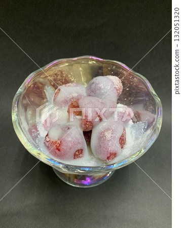 煉乳草莓雪 煉乳草莓雪 132051320