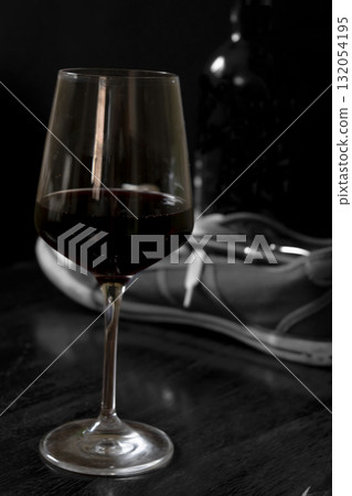 glass of red wine 132054195