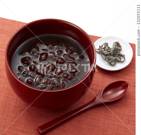An image of delicious looking red bean soup An image of delicious looking red bean soup 132055111