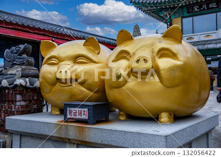 Hai Dong Yong Temple Hai Dong Yong Temple 132056422