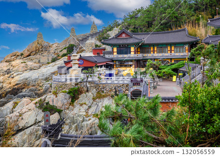 Hai Dong Yong Temple 132056559