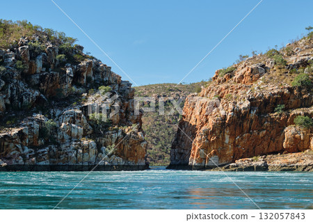 Horizontal Falls - Talbot Bay Horizontal Falls - Talbot Bay 132057843
