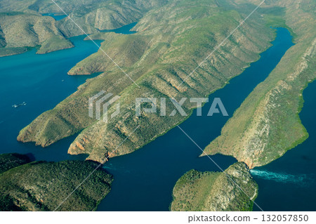 Horizontal Falls - Talbot Bay 132057850