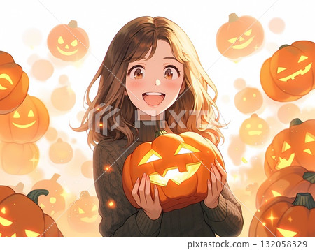 一個女孩拿著南瓜燈開心地微笑 一個女孩拿著南瓜燈開心地微笑 132058329