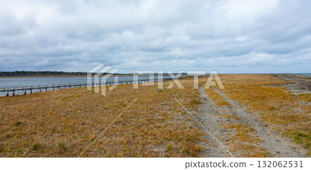 Autumn scenery of Shunkunitai in Nemuro, Hokkaido, with a remote feel Autumn scenery of Shunkunitai in Nemuro, Hokkaido, with a remote feel 132062531