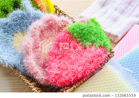 Hand-knitted acrylic scrubber Hand-knitted acrylic scrubber 132065559