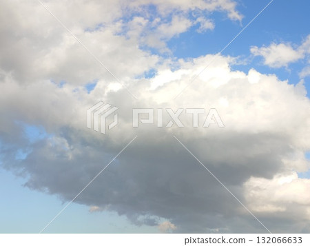 多雲天空　 132066633