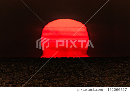 日出 朝陽 海 132066837