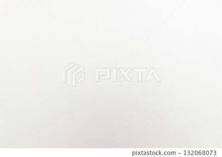 Easy-to-use white free paper 132068073