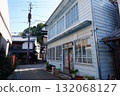 An old townscape on an island in the Seto Inland Sea: Mitarai district, Kure city 132068127
