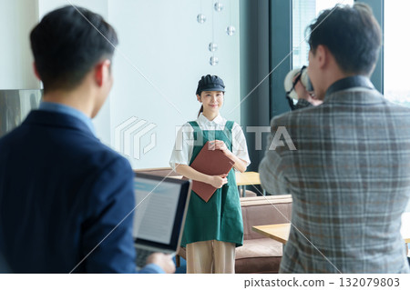 女店員PR採訪攝影 132079803