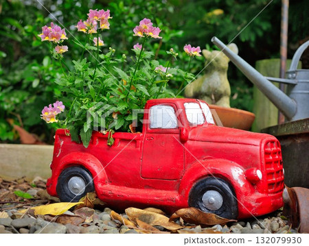 Little Red Garden Truck Little Red Garden Truck 132079930