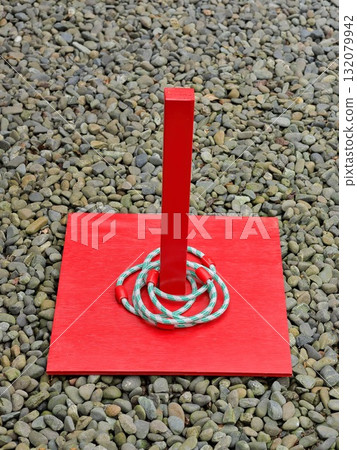 Quoits Game 132079942