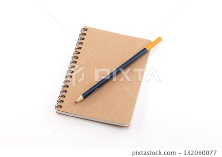 記事本白色背景 記事本白色背景 132080077