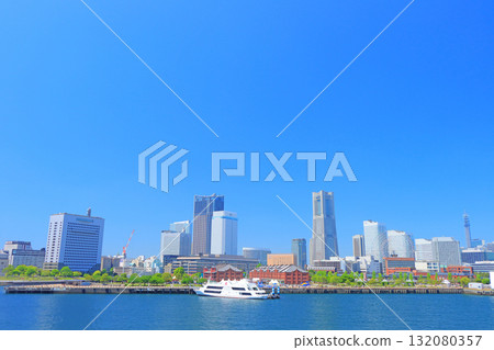 Scenery of Yokohama Red Brick Warehouse and Landmark Tower, Yokohama City, Kanagawa Prefecture 132080357
