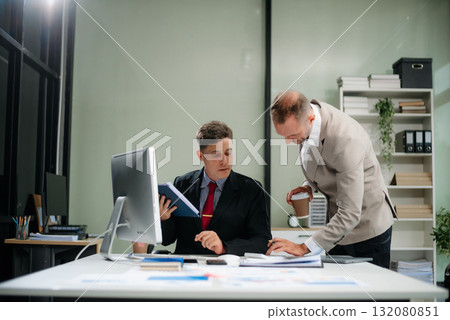 Those who work hard, win in the conference room new startup project Those who work hard, win in the conference room new startup project 132080851