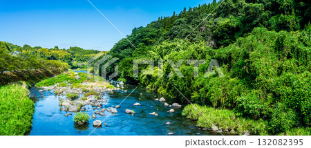 從種子山橋眺望冰河川全景 [熊本縣八代市東陽町] 132082395