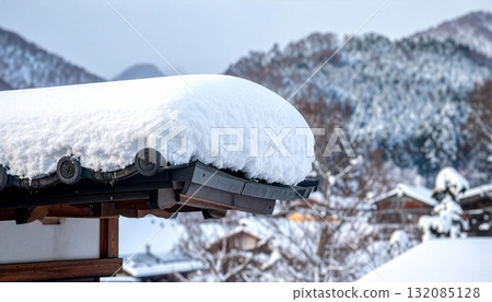 Close-up of the snow-covered roof of a Japanese house Close-up of the snow-covered roof of a Japanese house 132085128