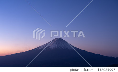 Mt. Fuji dyed in the morning glow - Magic Hour Mt. Fuji dyed in the morning glow - Magic Hour 132085997