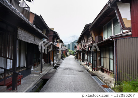 Gujo Hachiman Nakayanagicho 132086207