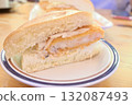 Crispy shrimp cutlet sandwich 132087493