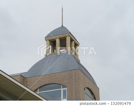 建築優美的曲線“拱門的迴聲” 建築優美的曲線“拱門的迴聲” 132091479