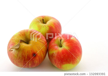 Apples on white background 132093391