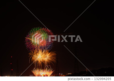 Scenes from the Atsumi Peninsula Fireworks Festival in Tahara City (Aichi Prefecture) Scenes from the Atsumi Peninsula Fireworks Festival in Tahara City (Aichi Prefecture) 132094205