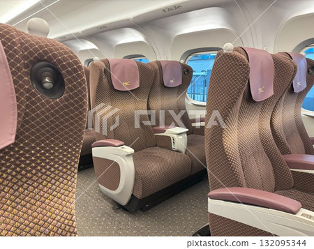 Shinkansen Green Car Seats Shinkansen Green Car Seats 132095344