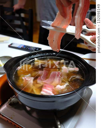 芝麻豆漿鍋 芝麻豆漿鍋 132098149