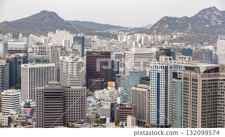 Aerial panoramic cityscape view of downtown Seoul, capital of South Korea 132099574