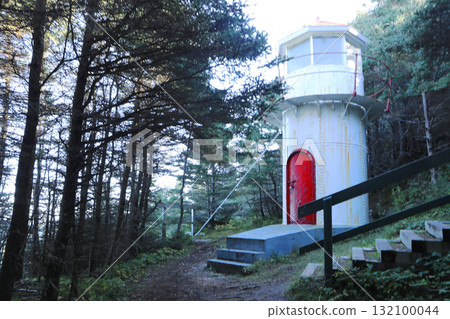 Cow Head Lighthouse in Newfoundland, Canada 132100044